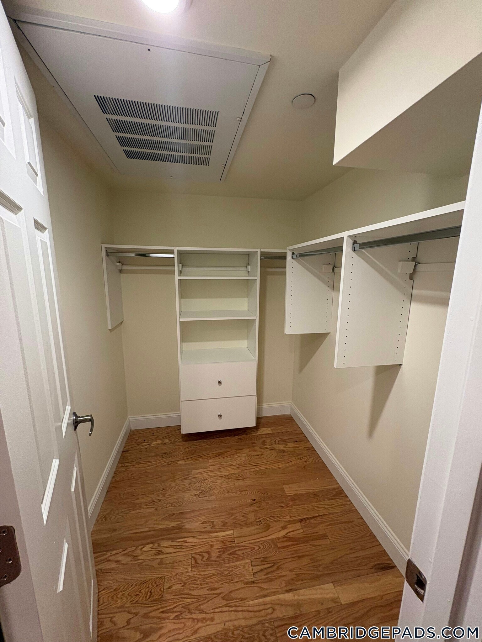 Building Photo - 3 Langdon St