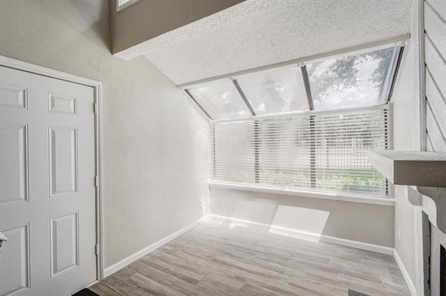 Building Photo - 9254 Forest Ln