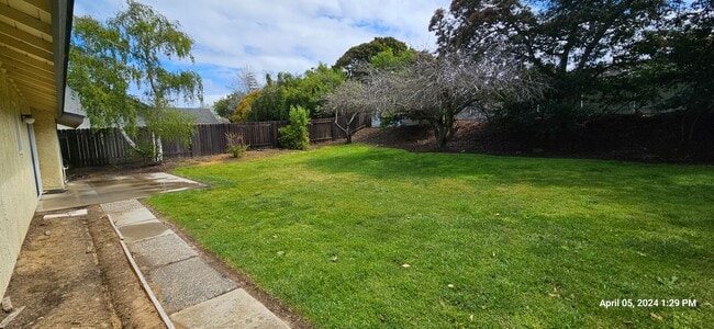 Building Photo - Orcutt Single Story Recently Updated Home with Large Yard