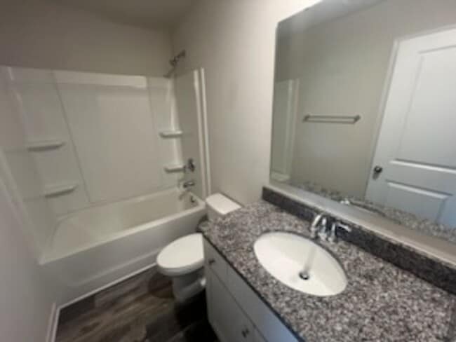 Building Photo - DogwoodVillageTRL108