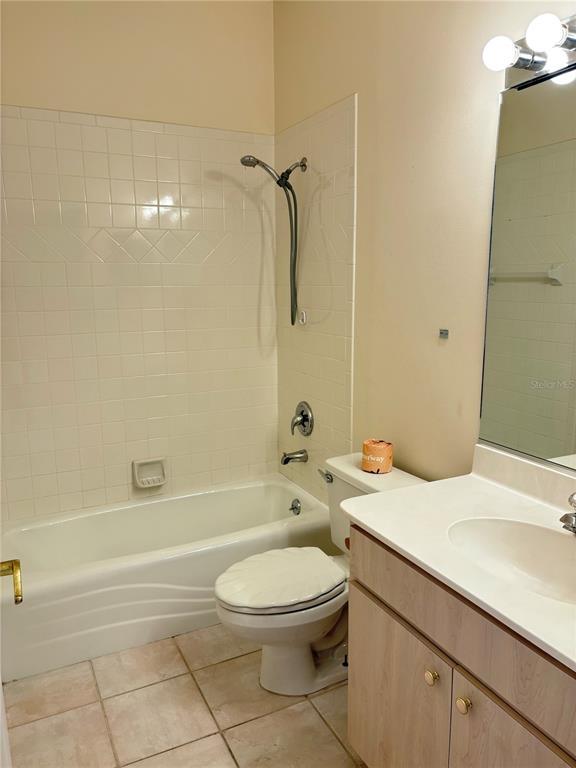 Building Photo - 2338 Tami Sola St