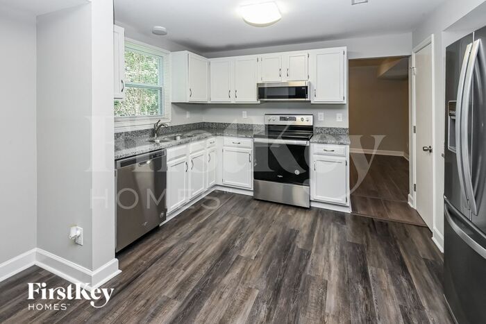 Building Photo - 10800 Balbriggan Ct