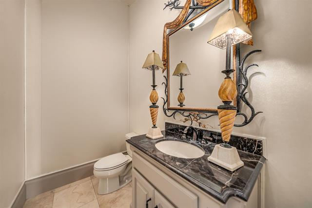 Building Photo - 6049 Arrowhead Dr