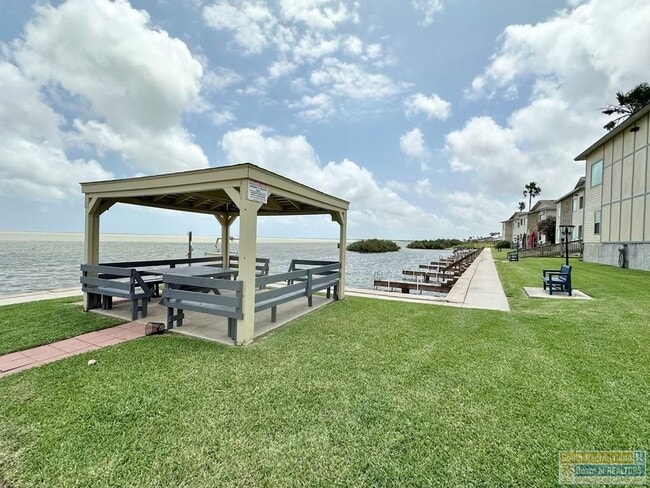 Building Photo - 77 Santa Isabel Blvd