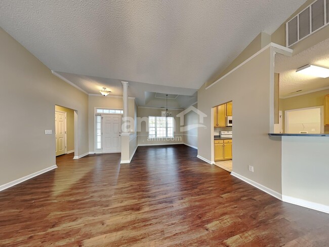 Building Photo - 28 Ginger Gold Dr