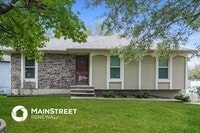 Building Photo - 1523 NE Westwind Dr