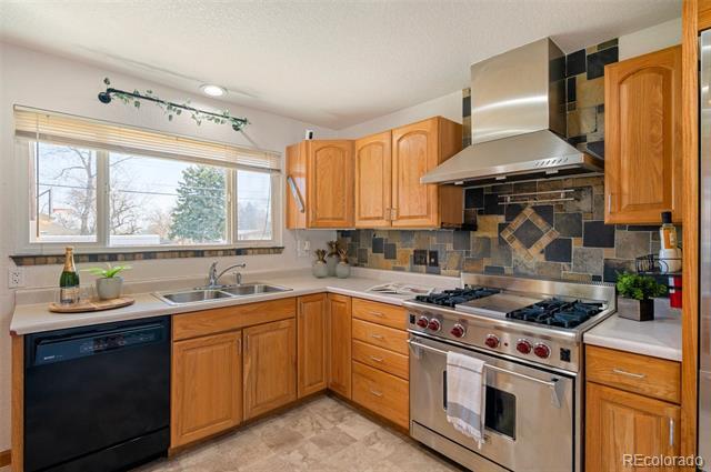 Building Photo - 96 S Depew Dr