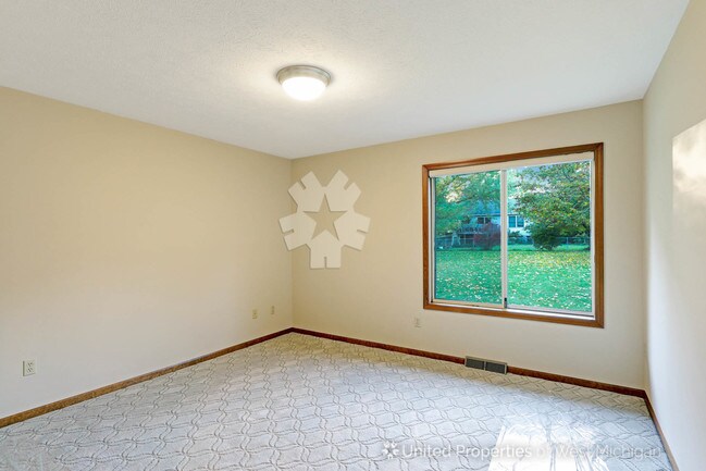 Building Photo - 229 Olivia Ct NW