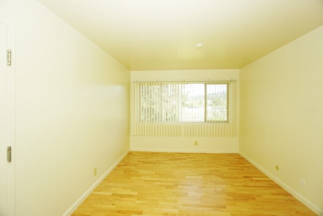 Floorplan - 2025 Francisco St.