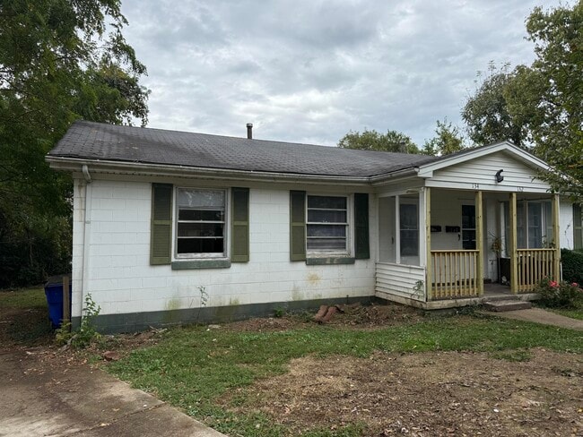 Primary Photo - 134 Halls Ln