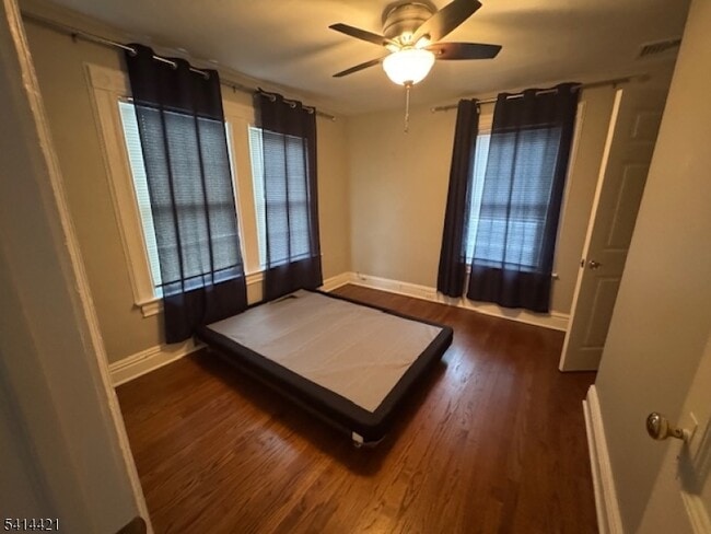 Building Photo - 389 South St