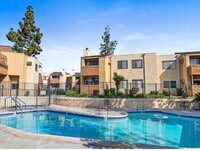 Building Photo - 2920 Briarwood Rd