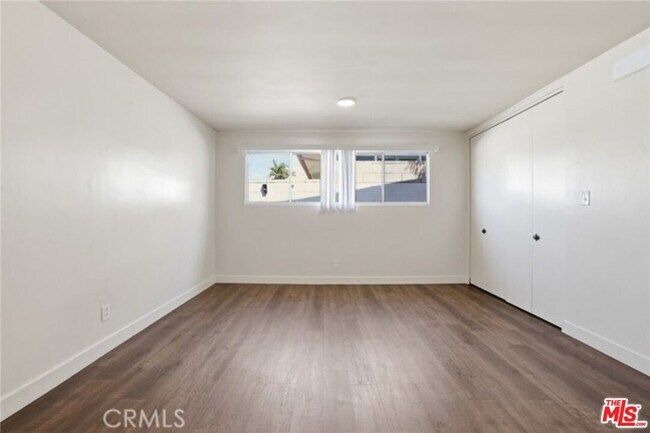 Building Photo - 6732 Wooster Ave