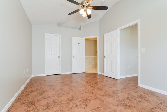 Building Photo - 308 Mariana Way