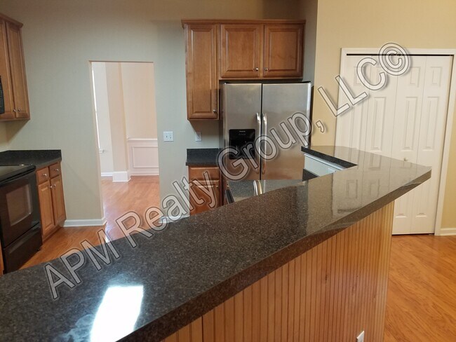 Building Photo - Great  Home in Wood Crest at Lake Carolina