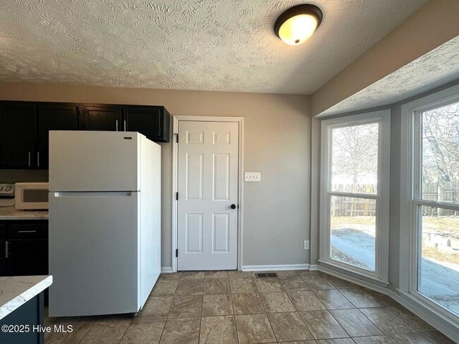 Building Photo - 3544 Lubbock Dr