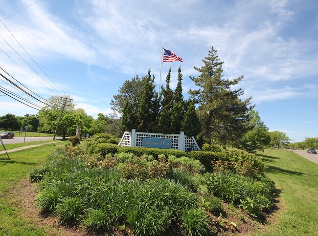 Building Photo - 123 Harbor Dr