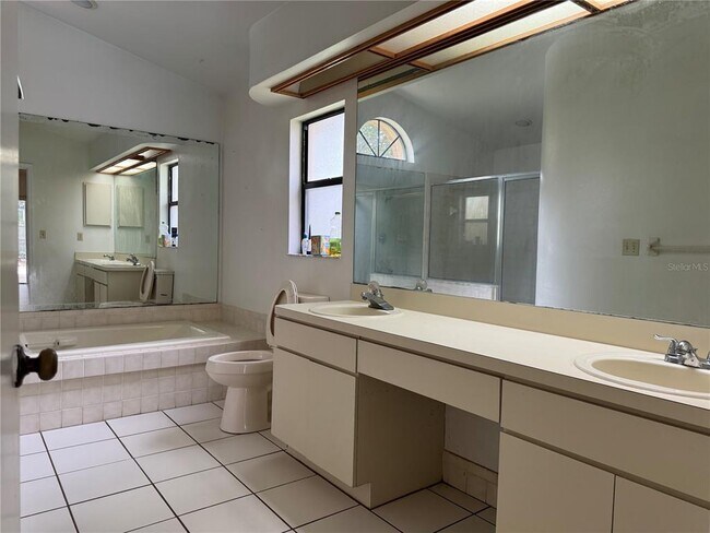 Building Photo - 3005 Starmount Dr