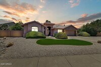 Building Photo - 13383 W Alvarado Dr
