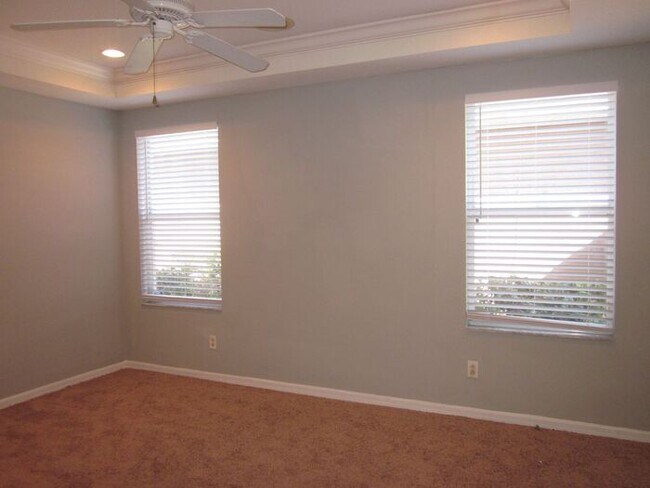 Building Photo - PINEHURST AT CROSS CREEK
