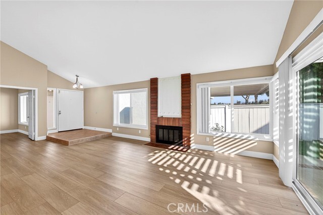 Building Photo - 3 Silver Fir