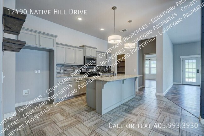 Building Photo - 12490 Native Hill Dr