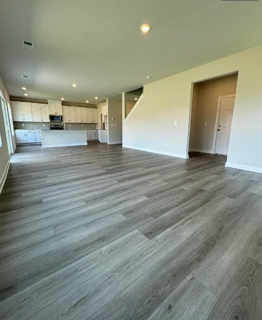 Primary Photo - 265 Lavinia Cir