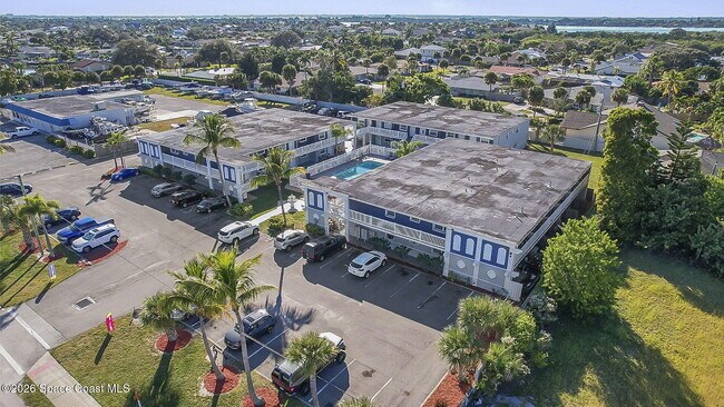 Building Photo - 1170 S Patrick Dr