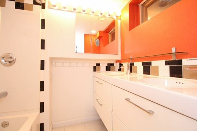 Building Photo - 1705 Fairacres Drive