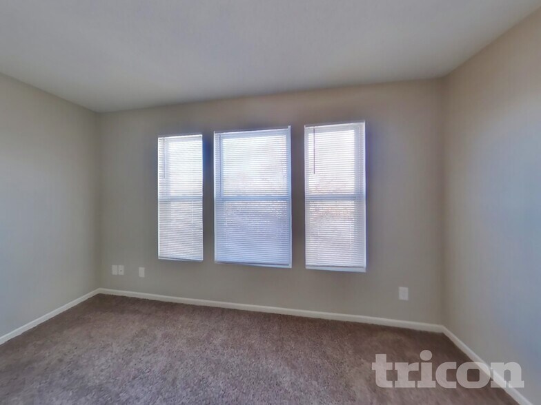 Building Photo - 12129 Belfry Dr
