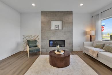 Building Photo - 717 Creative Way