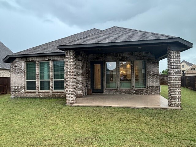 Building Photo - 5039 Country Mdws Trl