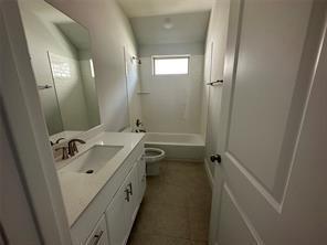 Building Photo - 6208 Horsetail Dr