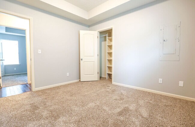 Building Photo - 1330 S Pennsylvania Ave