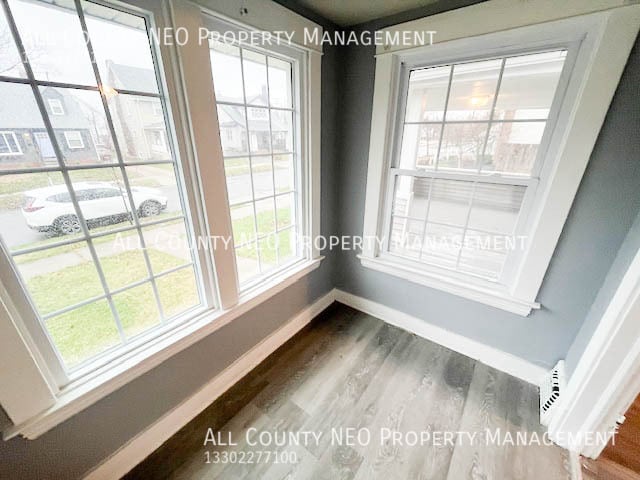 Building Photo - 835 Nela View Rd