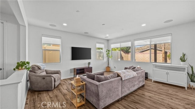 Building Photo - 36434 Geranium Dr