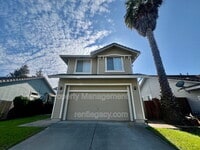 Building Photo - 2750 Parkview Terrace