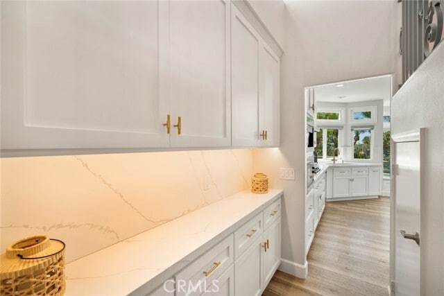 Building Photo - 14 Glastonbury Pl