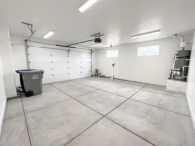 Building Photo - 366 Forty