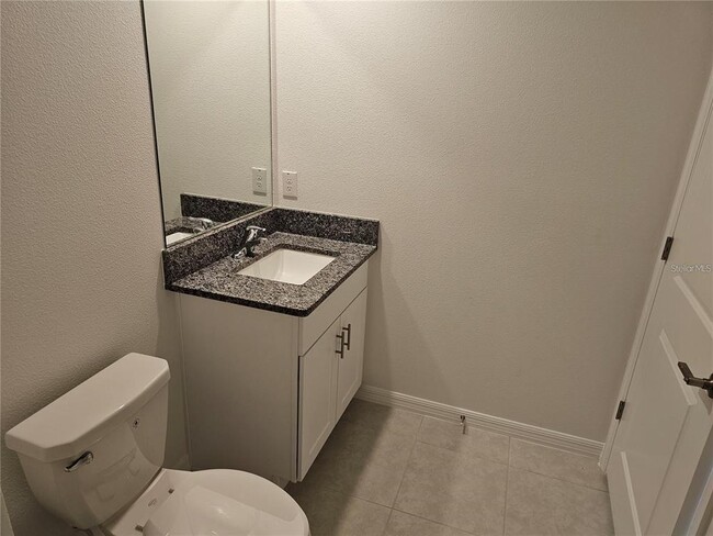 Building Photo - 8309 Crescent Oaks Dr