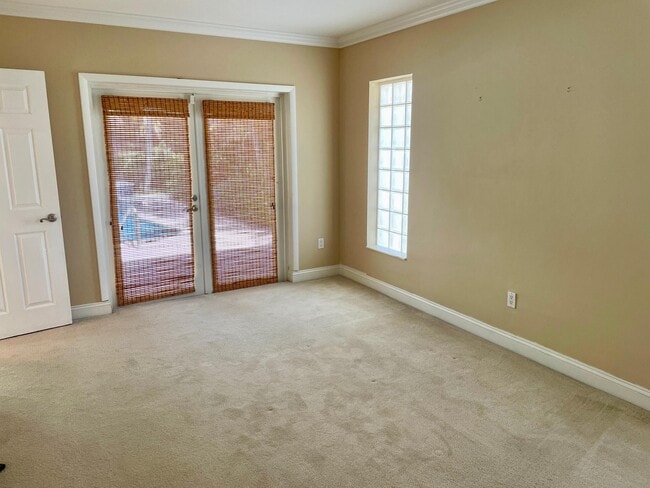 Building Photo - 839 Malaga Dr