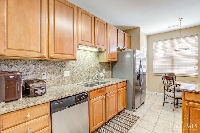 Building Photo - 6821 Gentry Ln