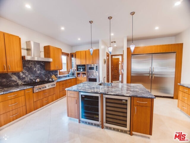 Building Photo - 9033 Cresta Dr