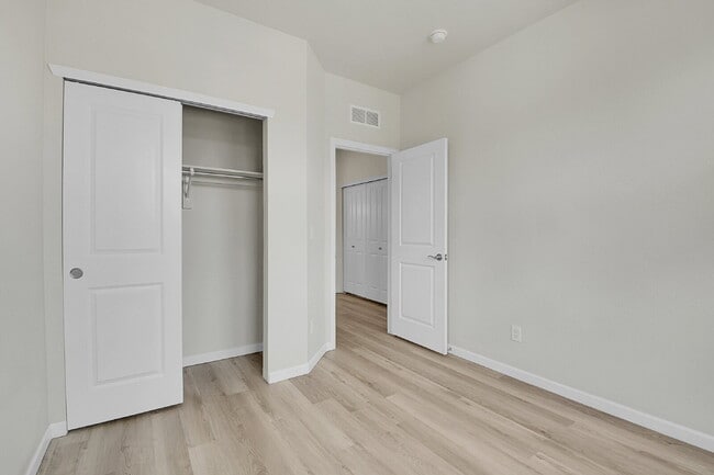 Building Photo - $3,150.00, 3 bed, 2 bath, located in Cente...