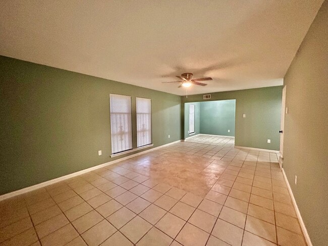 Building Photo - Newly Rehabbed Home in Raleigh - Open To Section 8
