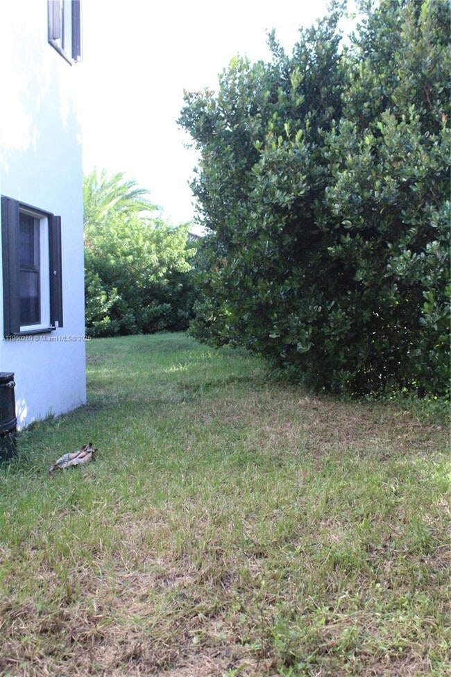 Building Photo - 25096 SW 118th Ave