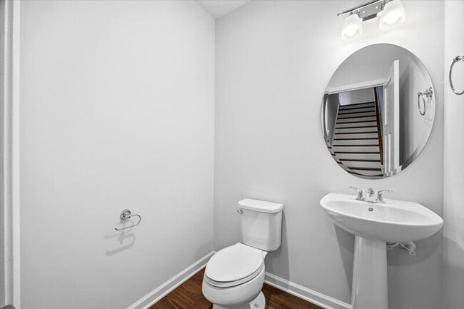 Building Photo - 628 Bushwood Alley