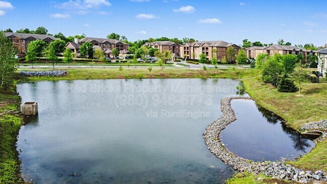 Building Photo - 11144 Comiskey Ln