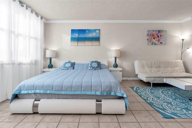 Building Photo - 2501 S Ocean Dr