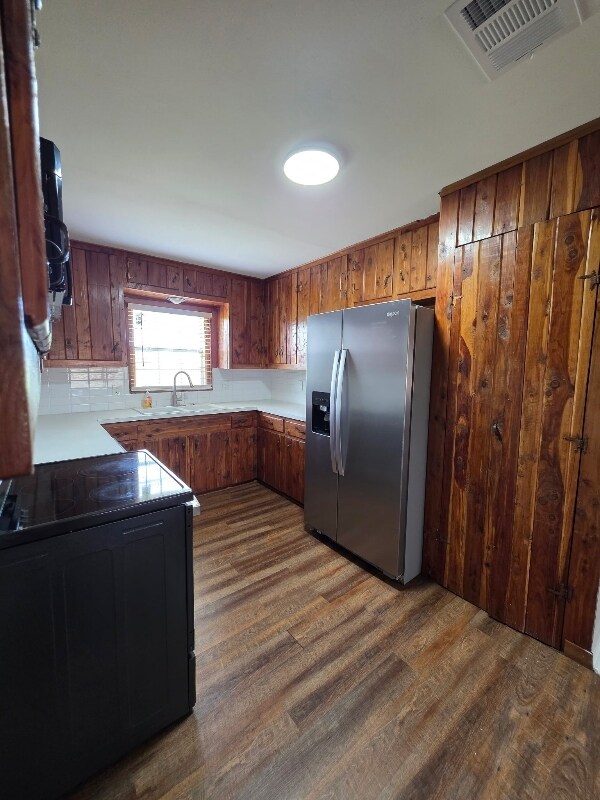 Building Photo - 615 FM 1466